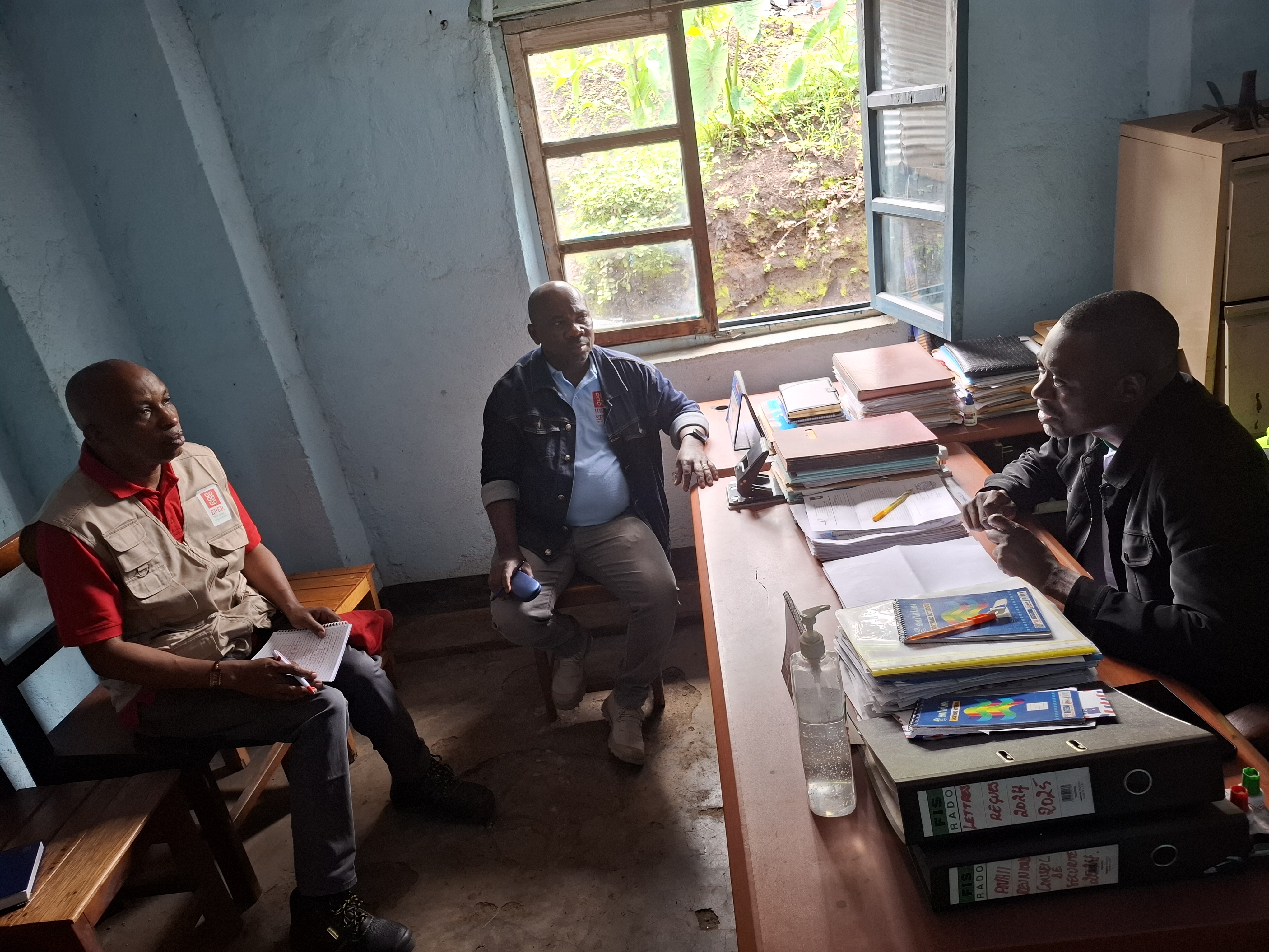 Jean Bisimwa in seinem Büro in Goma.