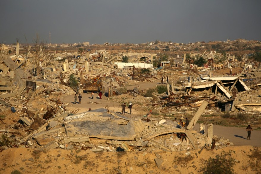 2025-12-08T083A173A59Z-90600746