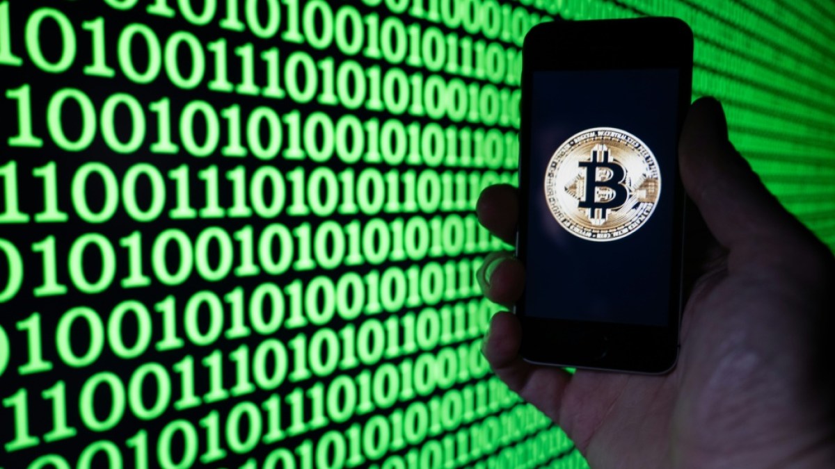 Cuando la apuesta por el bitcóin se vuelve contra las empresas - SWI  swissinfo.ch