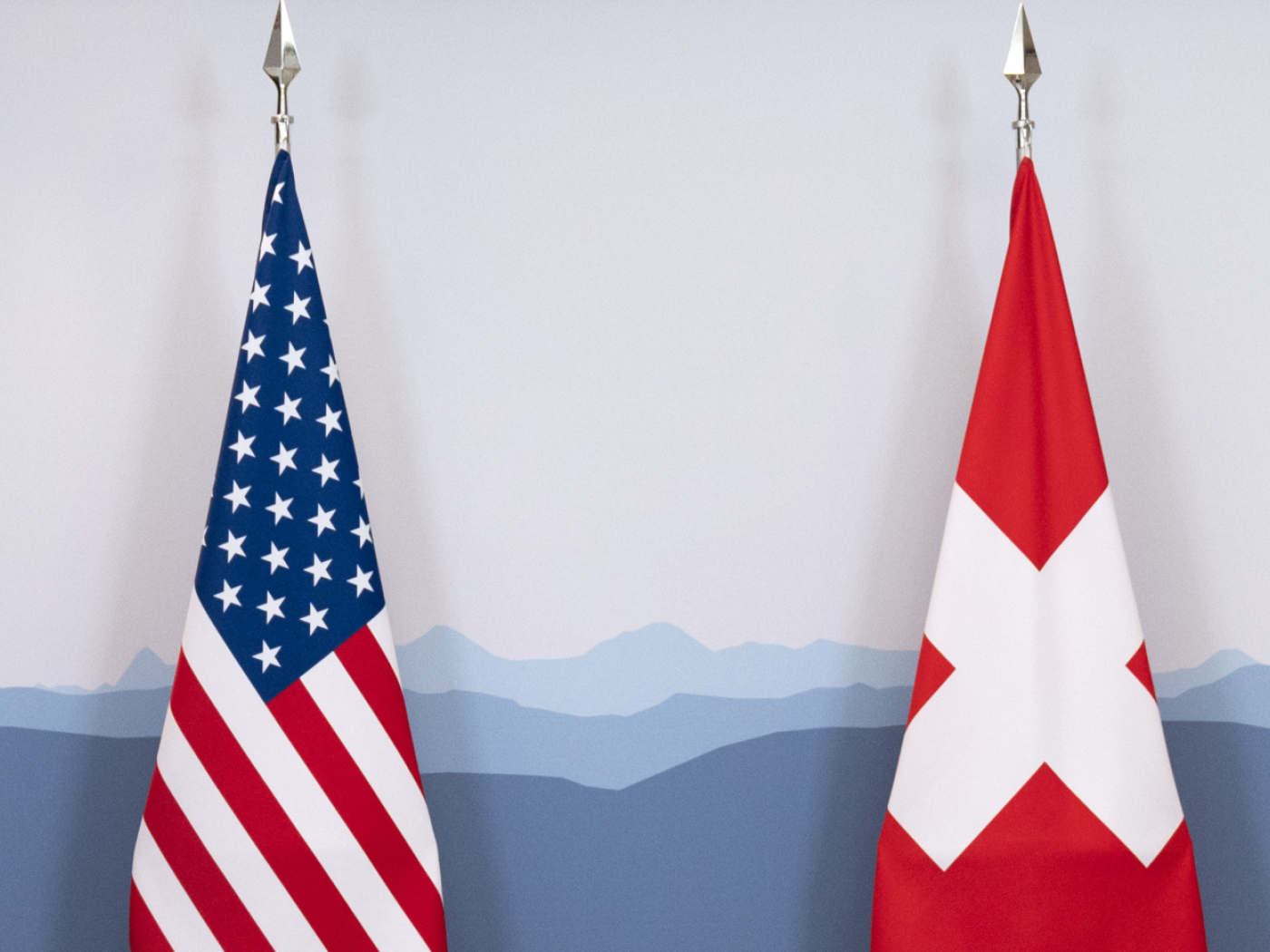 bandiera usa accanto a bandiera svizzera