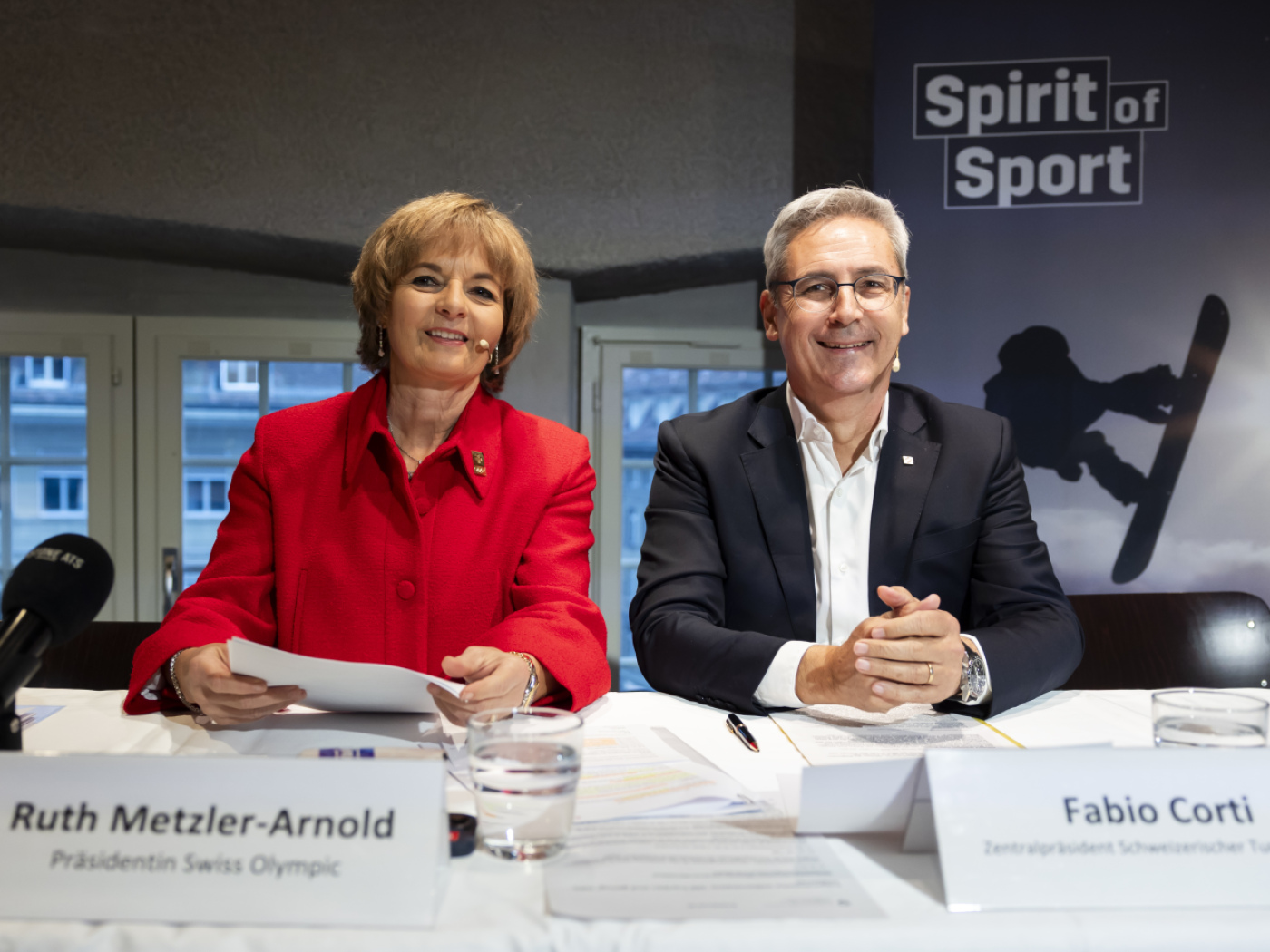 l'ex consigliera federale Ruth Metzler-Arnold e il presidente della Federazione svizzera di ginnastica Fabio Corti