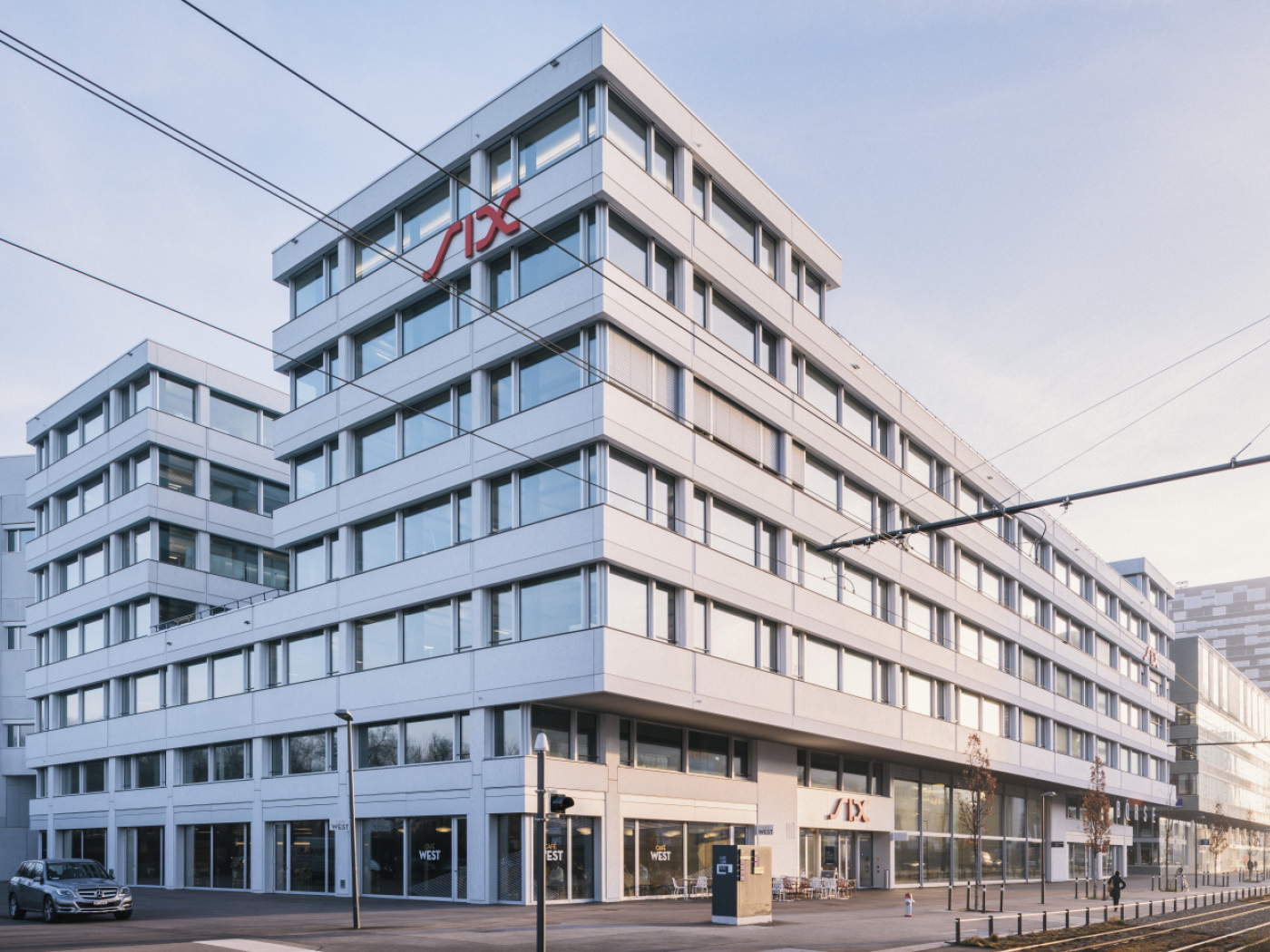 More women on the boards of Swiss listed companies