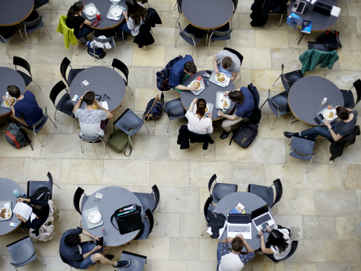 Studying at uni will cost more, universities fight against cuts