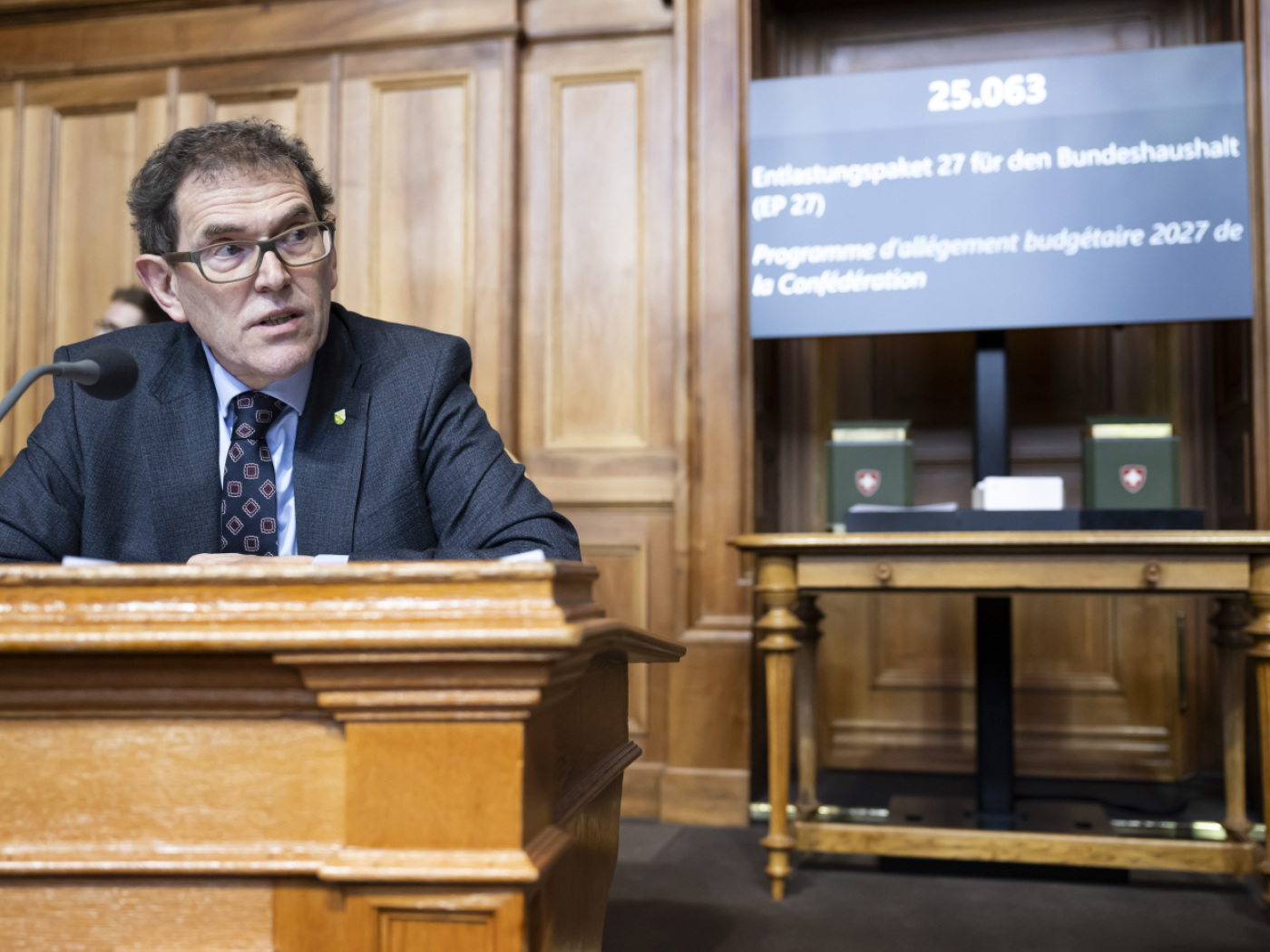 Swiss lawmakers want international cooperation spending freeze