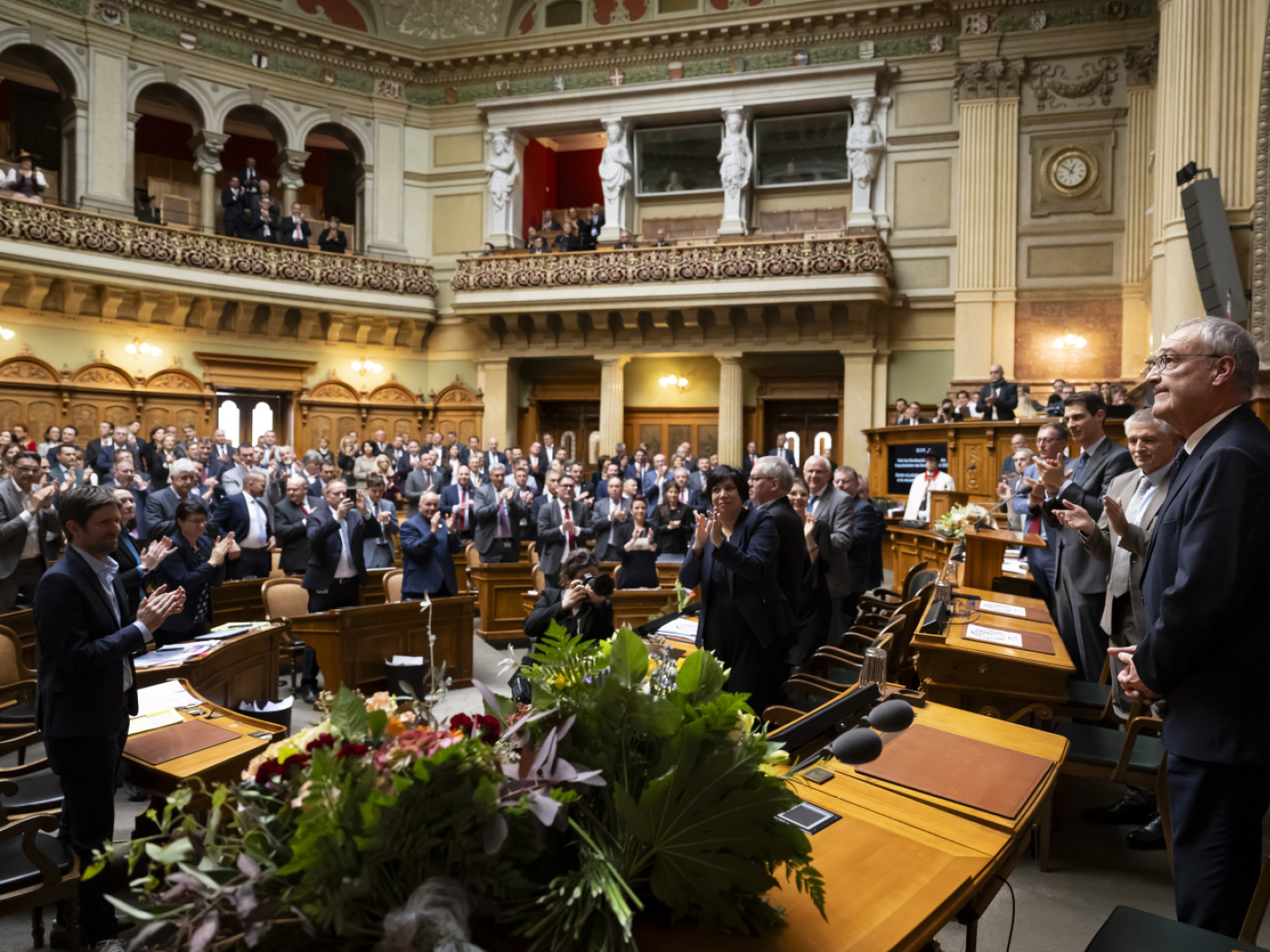 Only 27 per cent of parliamentarians fully disclose their income