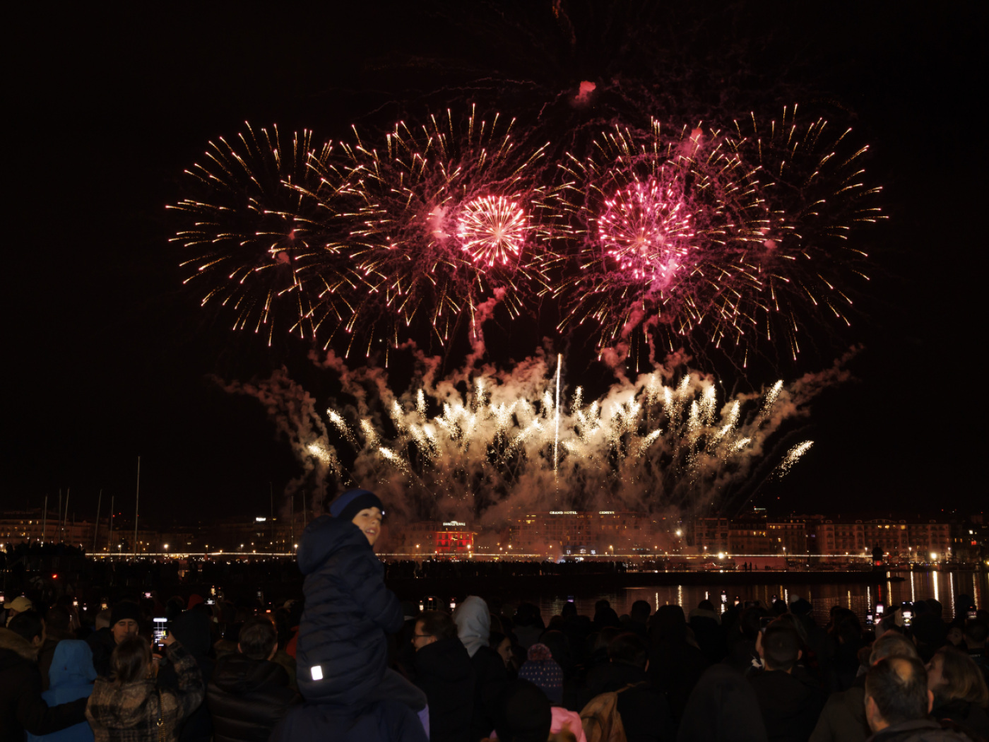 The City of Geneva wants to "shine" in the New Year