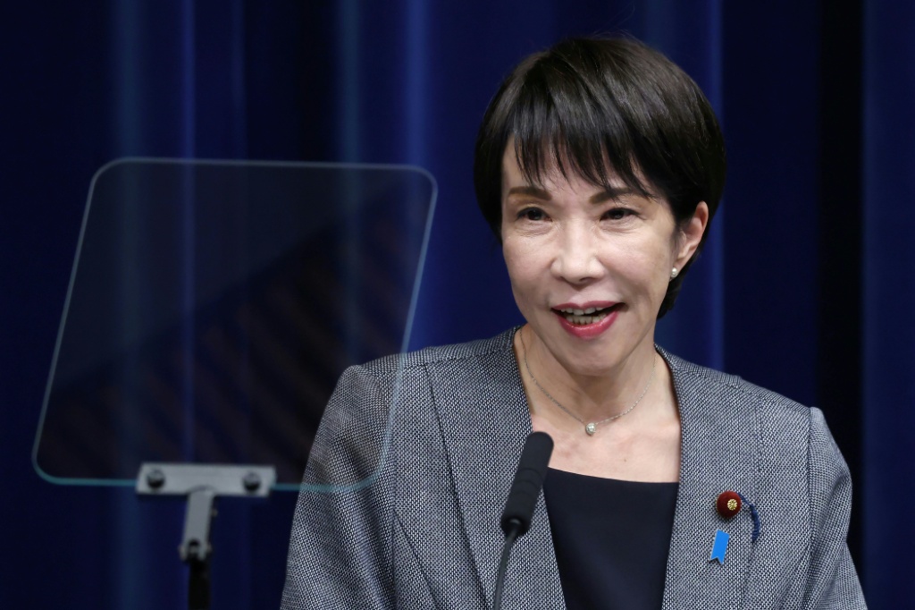 رئيسة وزراء اليابان تعتزم حل مجلس النواب بحسب الائتلاف الحاكم