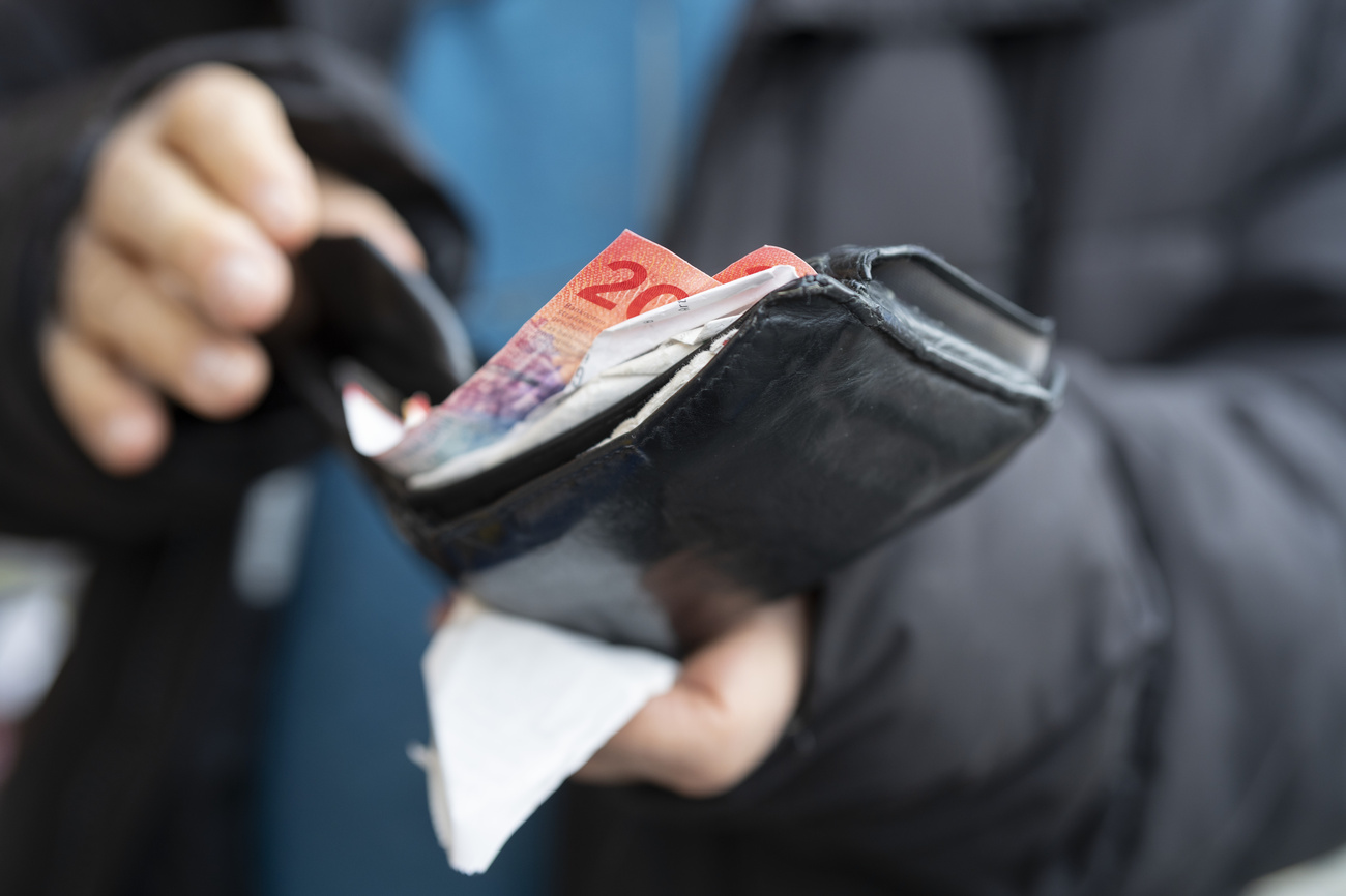 portafoglio con franchi