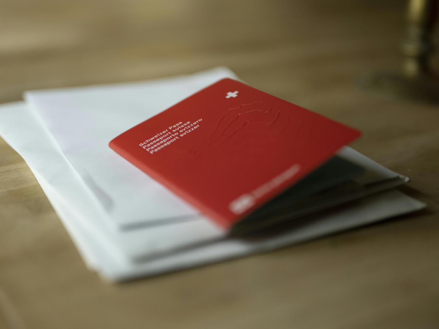 В кантоне Ааргау гражданство могут дать заявительнице с двумя зафиксированными в прошлом правонарушениями.