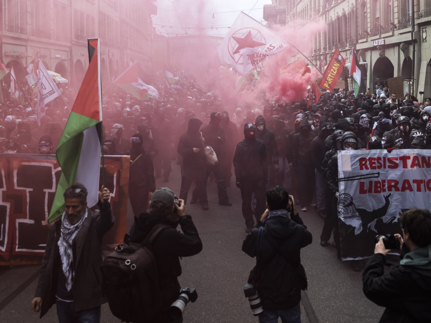 manifestazione non autorizzata pro pal a berna