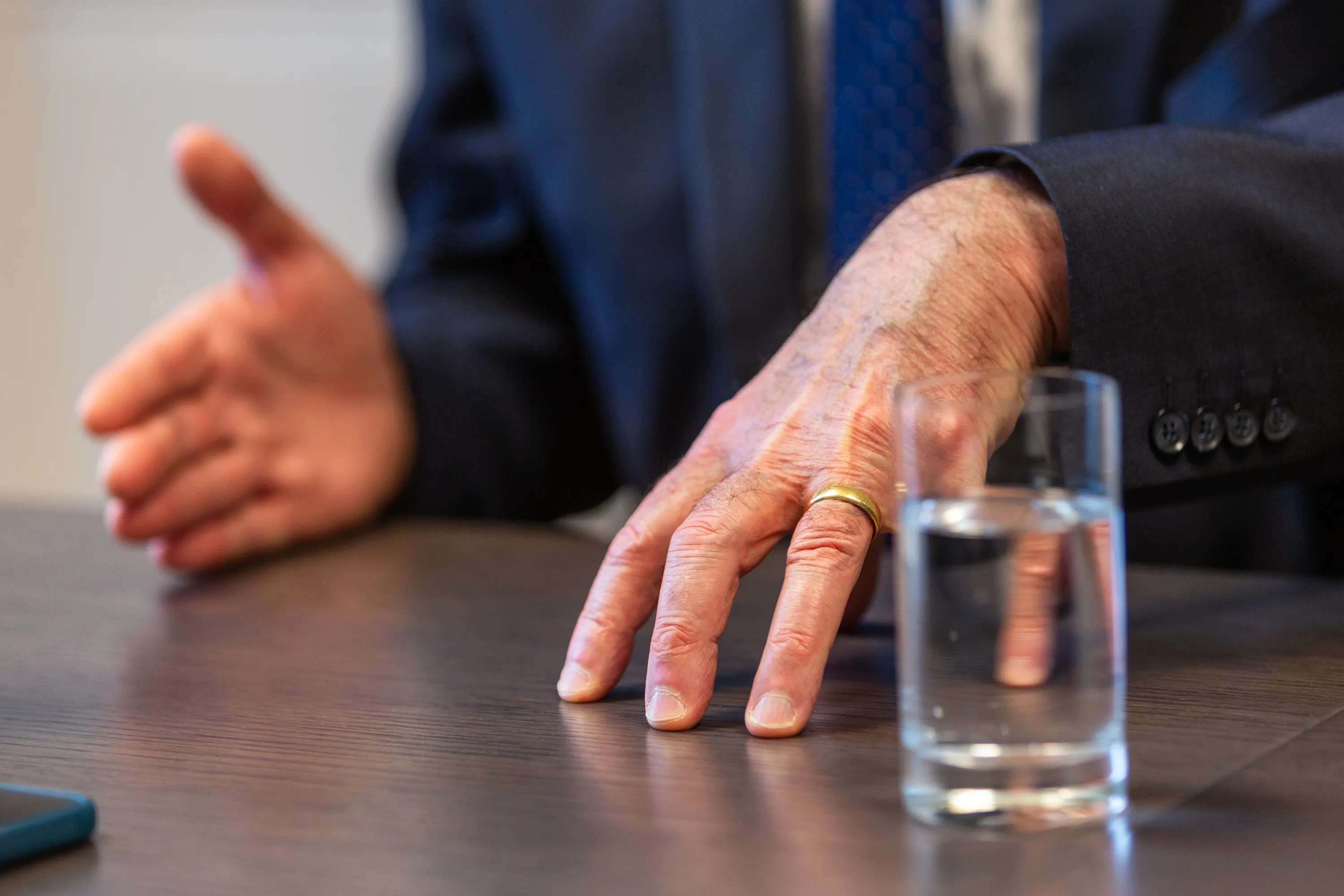 「新冠疫情之後，俄烏戰爭爆發，隨即引發能源危機，然後是瑞士信貸銀行危機，現在是美國關稅-我要面對的第五個危機。」