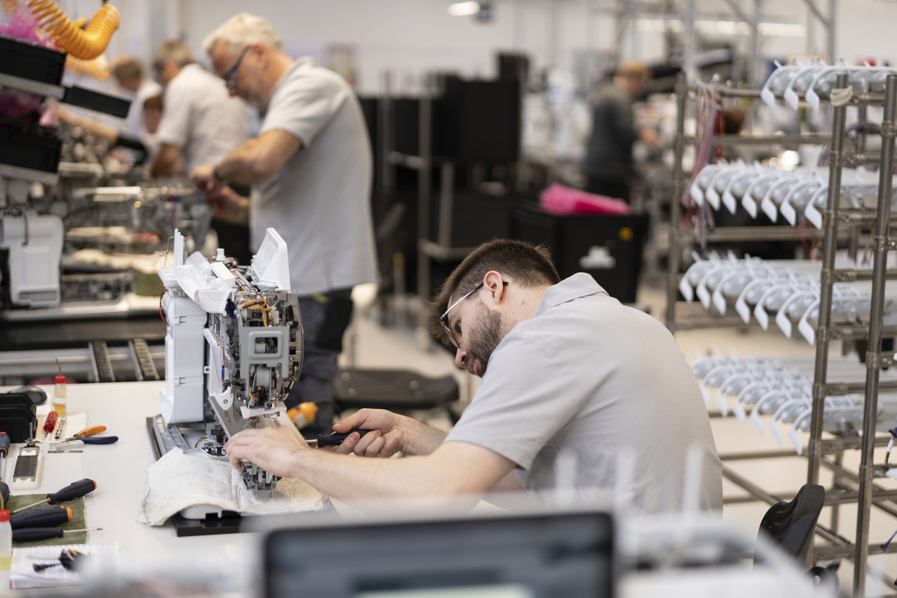 Swiss sewing machine maker ponders Thailand production