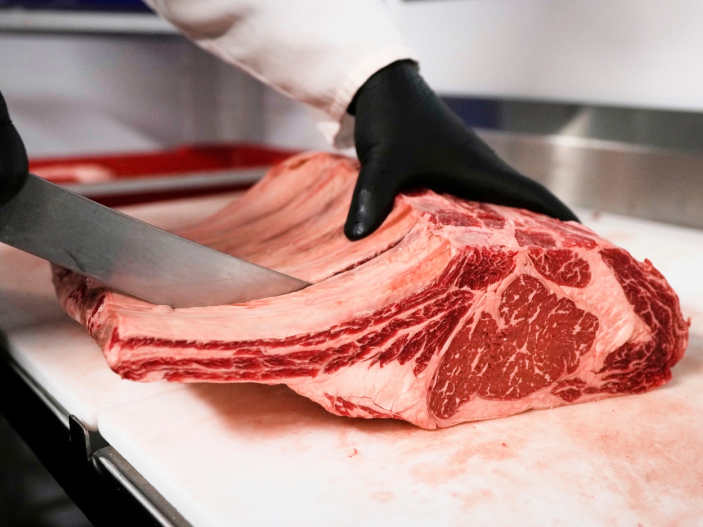 US Meat Reaches Swiss Restaurants Only