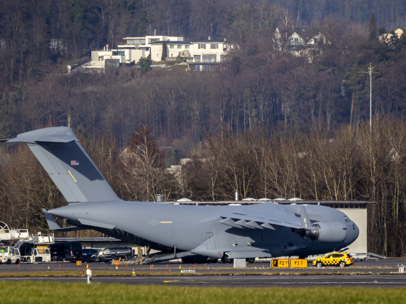 Zurich Airport expects 1,000 extra flights around WEF