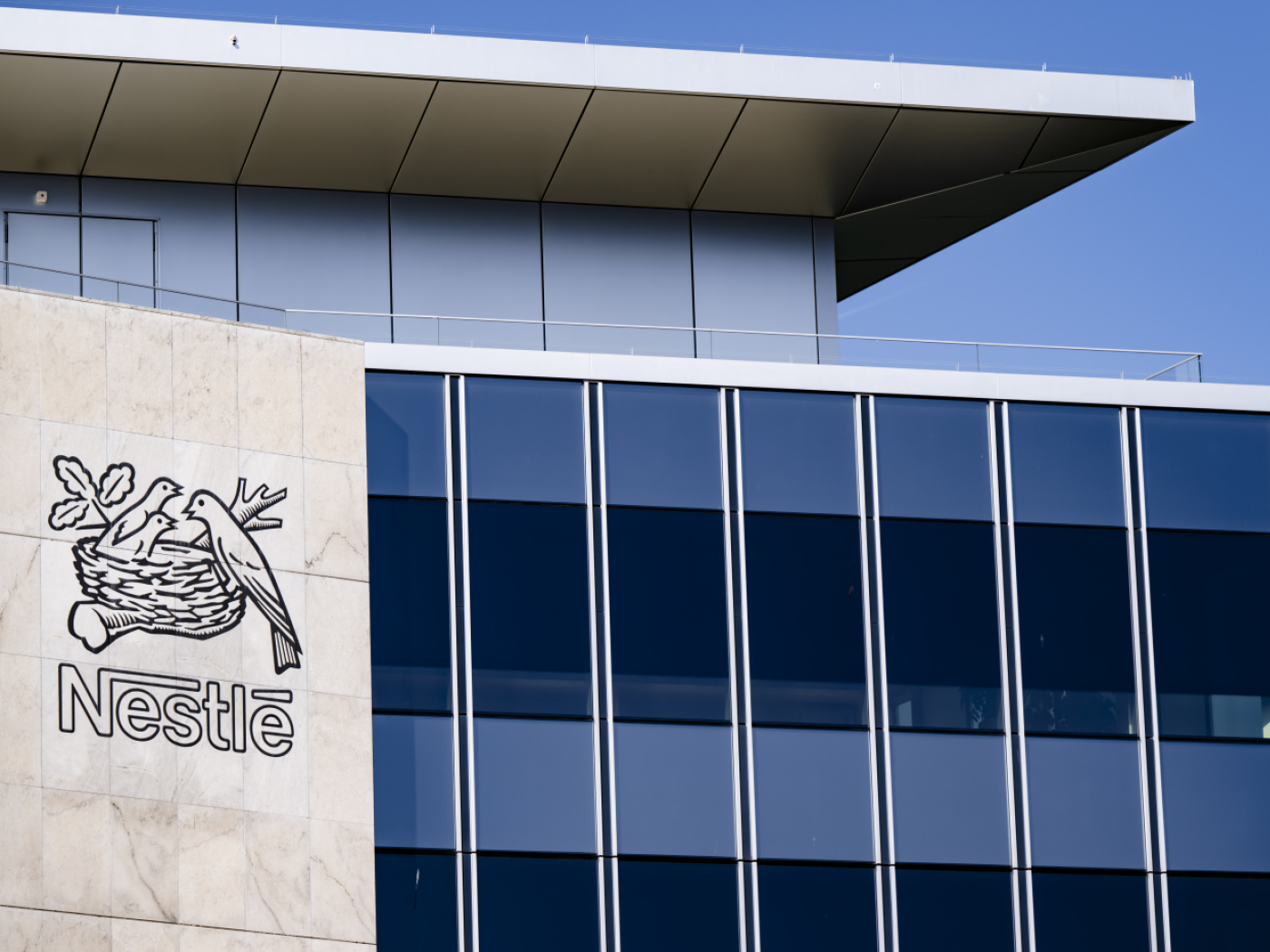 Milk recall: more than 10 Nestlé factories affected, according to Austria