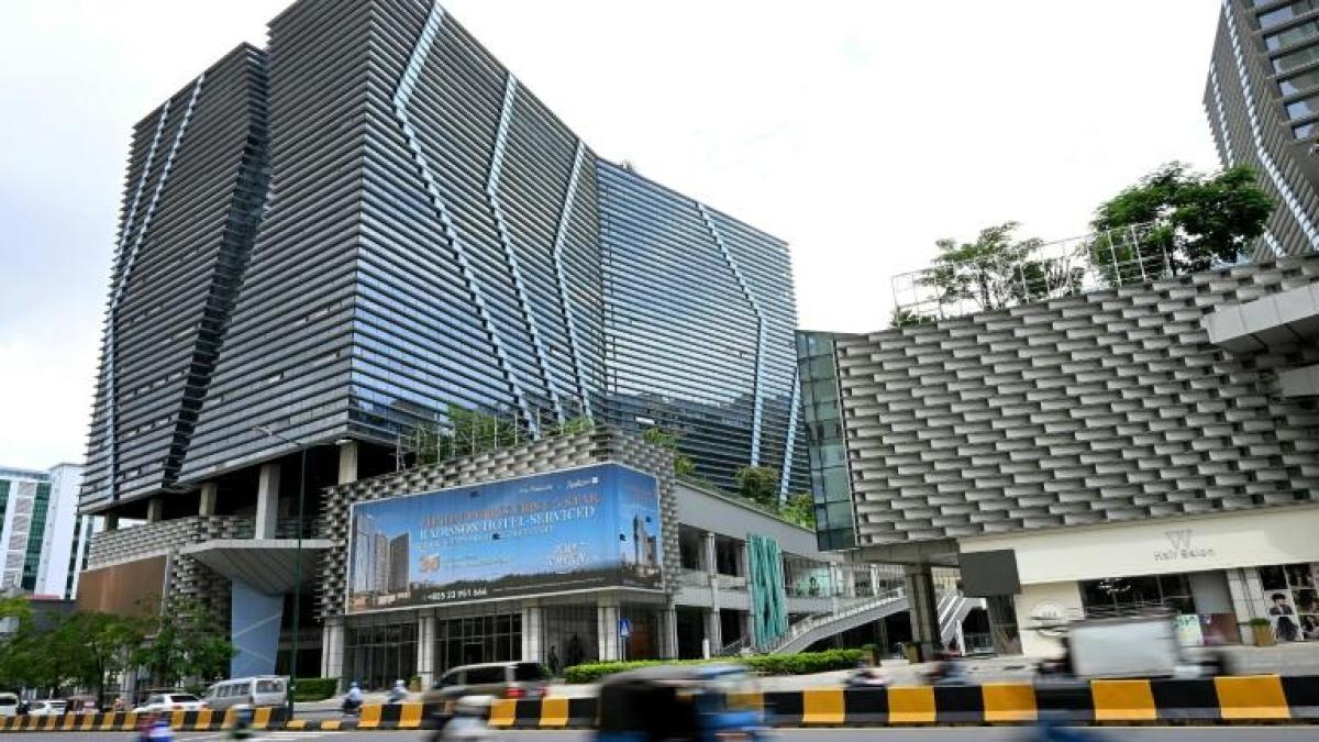 美起诉网路诈骗首脑陈志柬埔寨落网并遭引渡至中国- SWI swissinfo.ch