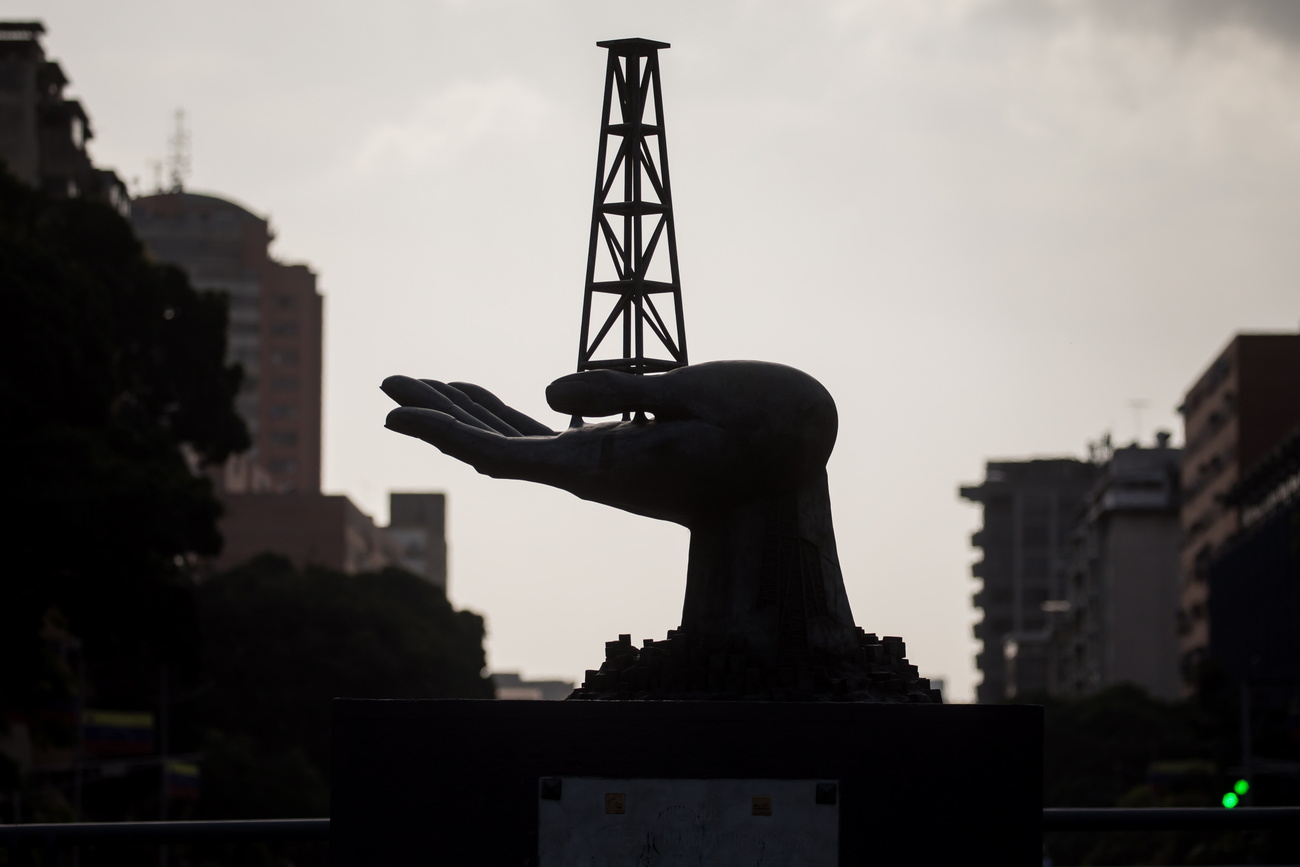 La mayor parte de las exportaciones petroleras venezolanas fluyen a China.