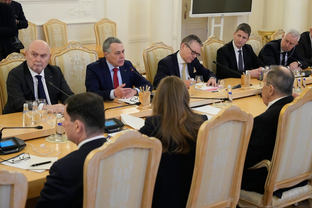 Il consigliere federale Ignazio Cassis a colloquio con il ministro degli esteri russo Sergei Lavrov.