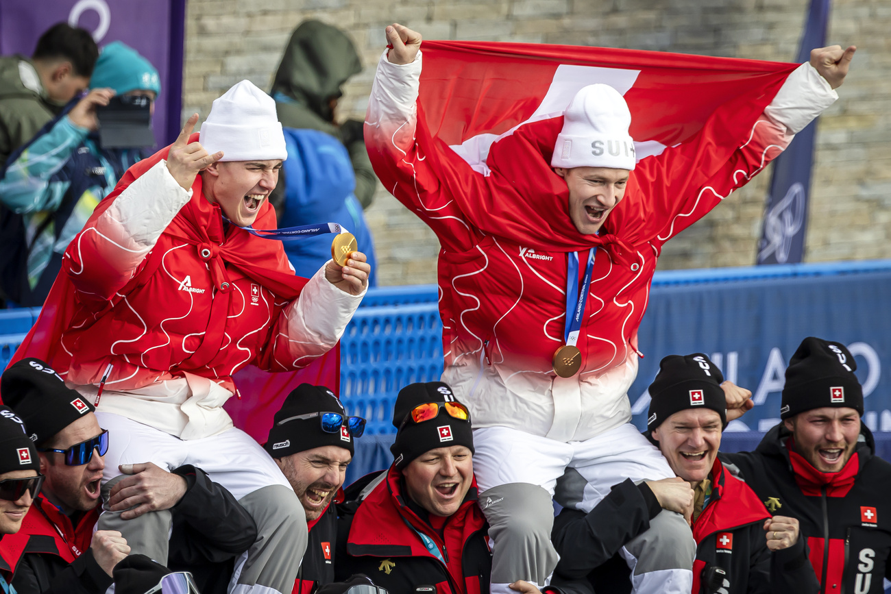Con Franjo von Allmen (a sinistra) oro e Marco Odermatt bronzo, la gerarchia dello sci svizzero è stata stravolta.