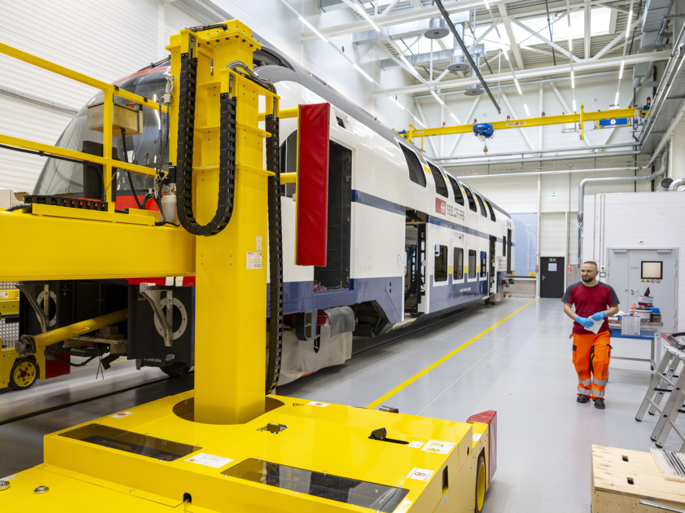 Fraud worth millions: Federal prosecutor's office indicts ex-SBB employee