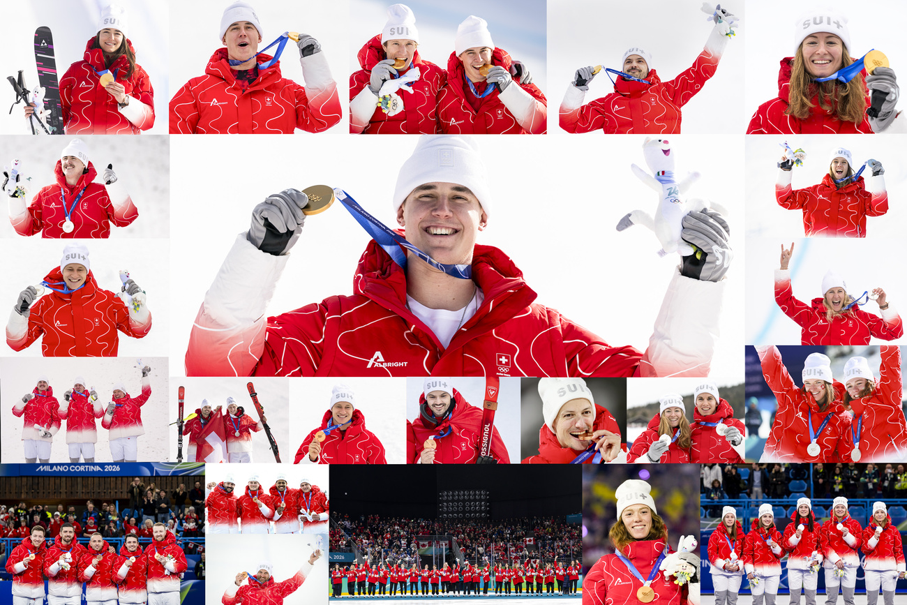 atleti olimpici svizzeri con le loro medaglie