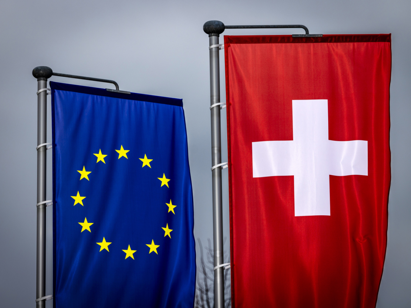 Swiss-EU accords: Bern revises wage protection measure