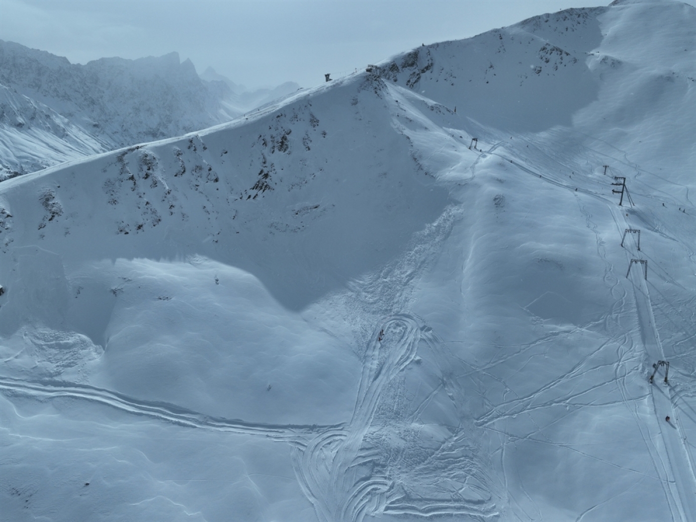 Skier killed by avalanche in eastern Switzerland