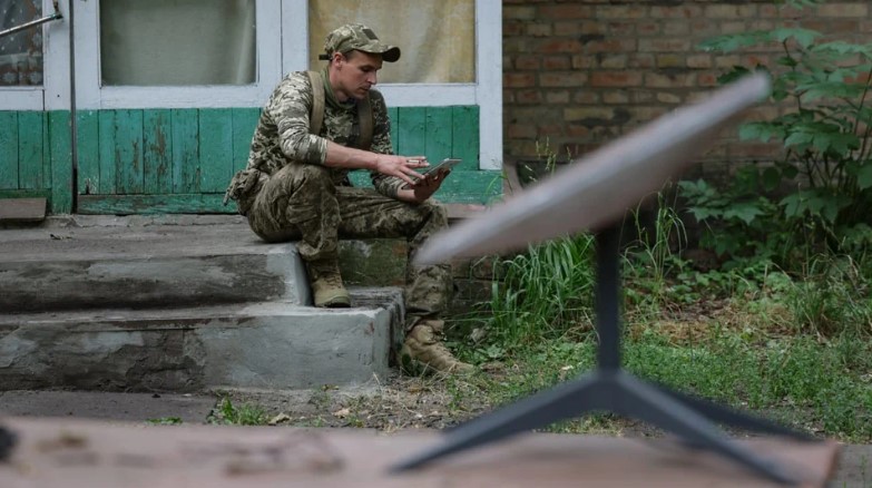 Cистема связи Starlink остаётся критически важной инфраструктурой для управления беспилотниками и для обмена информацией в районах с разрушенной стационарной связью.