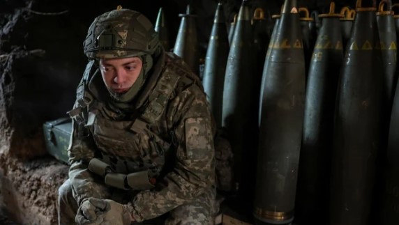 По оценкам многих экспертов, стране срочно необходимы реформы и новые решения в области кадрового обеспечения войск, поскольку нехватка личного состава рассматривается как одна из наиболее серьёзных угроз обороноспособности.