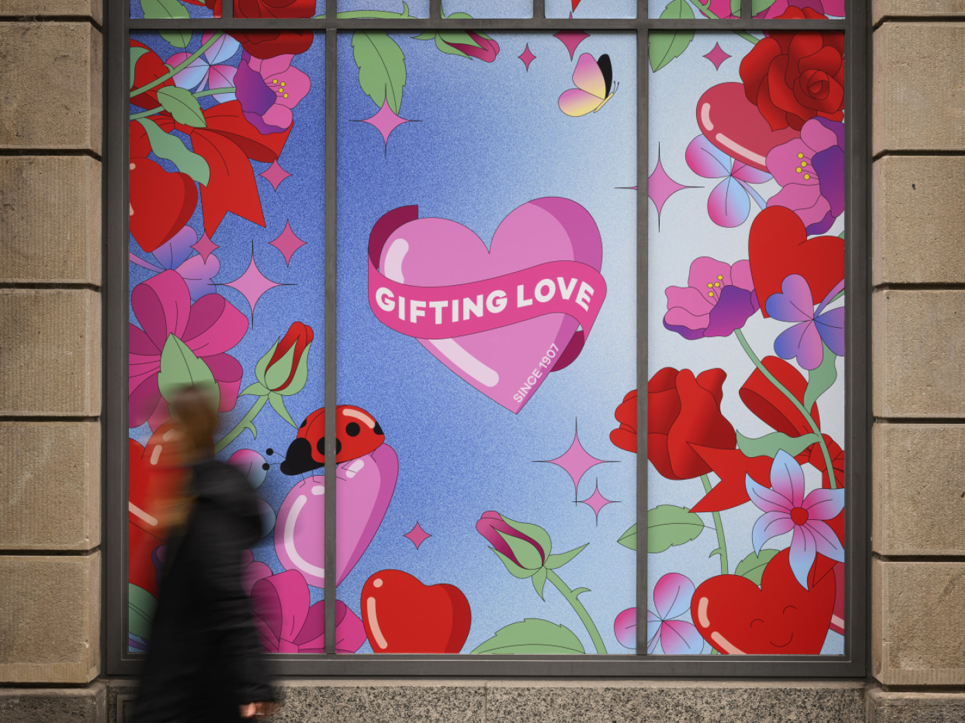 vetrina decorata per san valentino