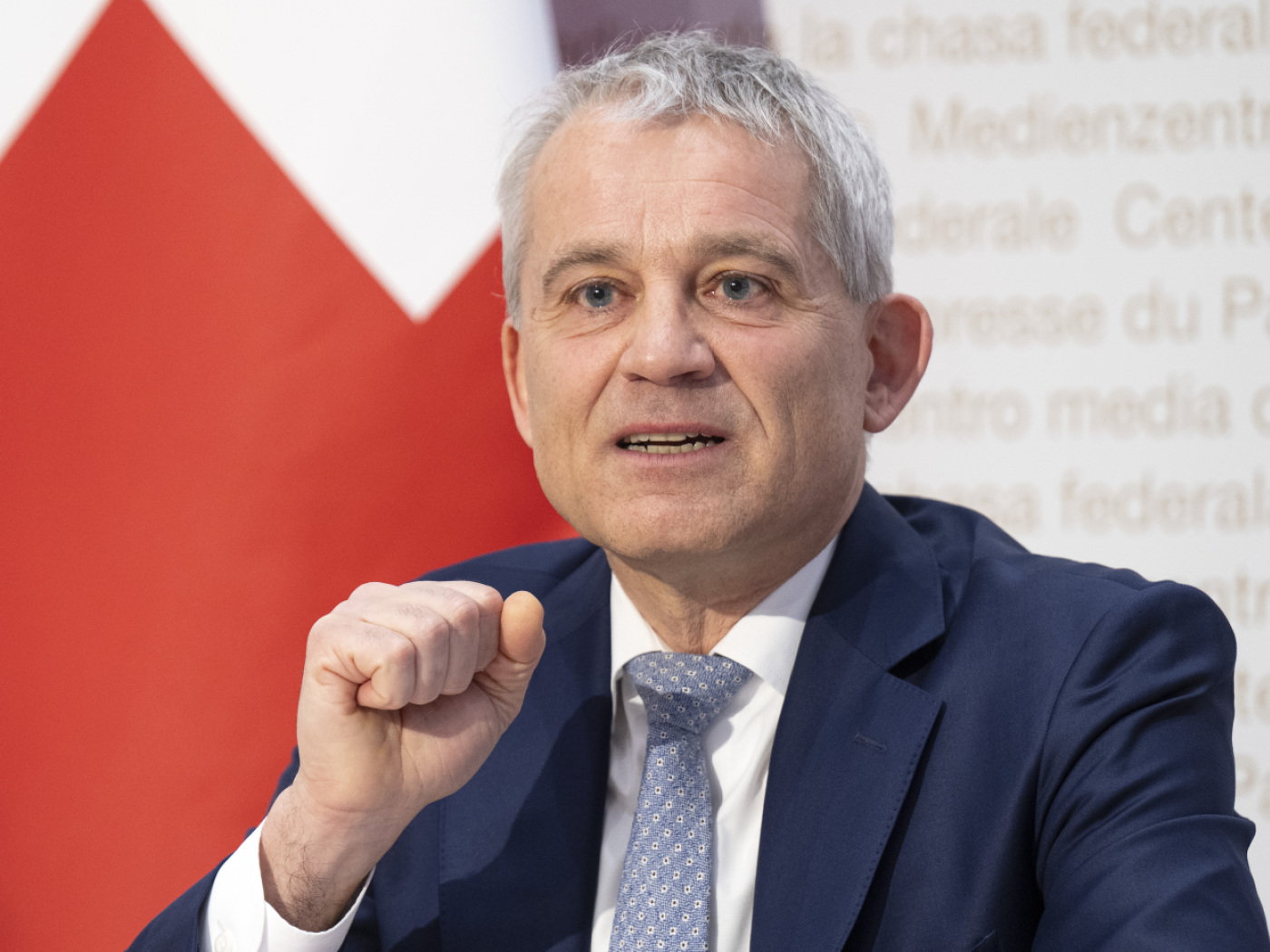 Il faut faciliter l'échange de données entre les polices cantonales.