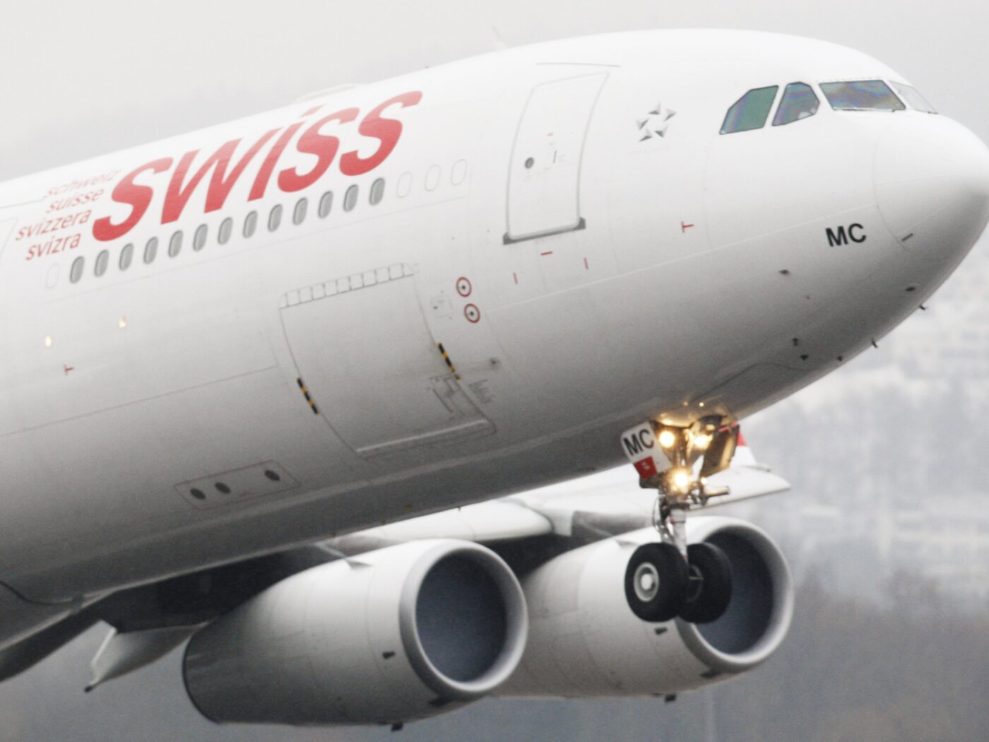 SWISS plans special repatriation flight from Oman to Zurich