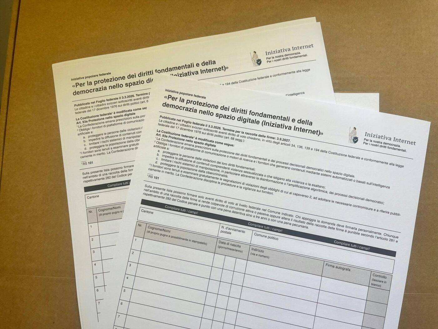 fogli per la raccolta di firme
