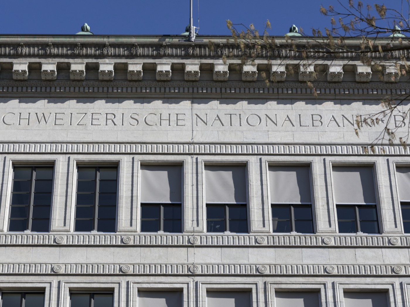 SNB bought foreign currency totalling CHF 5.2 billion in 2025