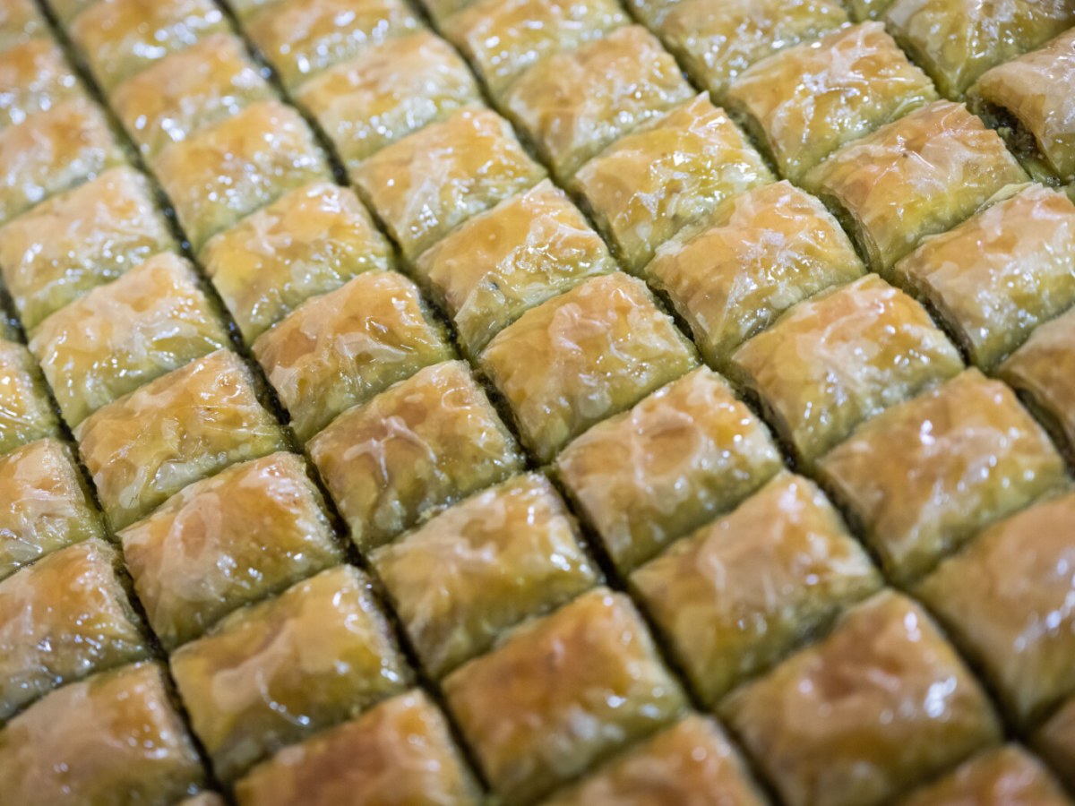 Quarter of a tonne of undeclared baklava found at Swiss border Quarter of a tonne of undeclared baklava found at Swiss border