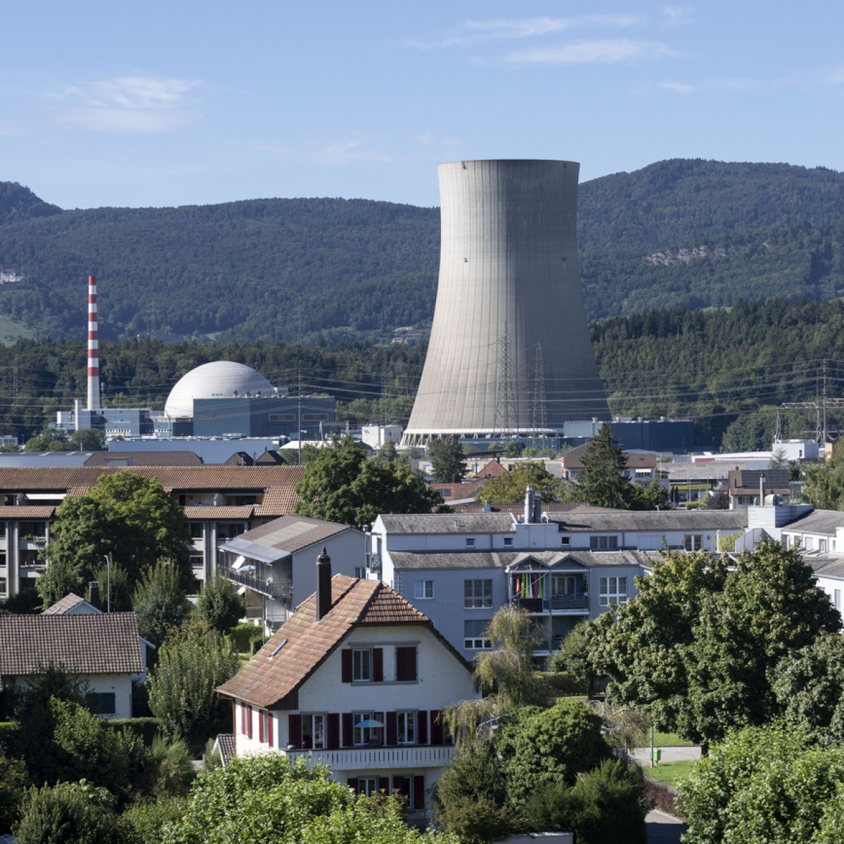 Switzerland edges toward lifting ban on new nuclear plants - SWI  swissinfo.ch