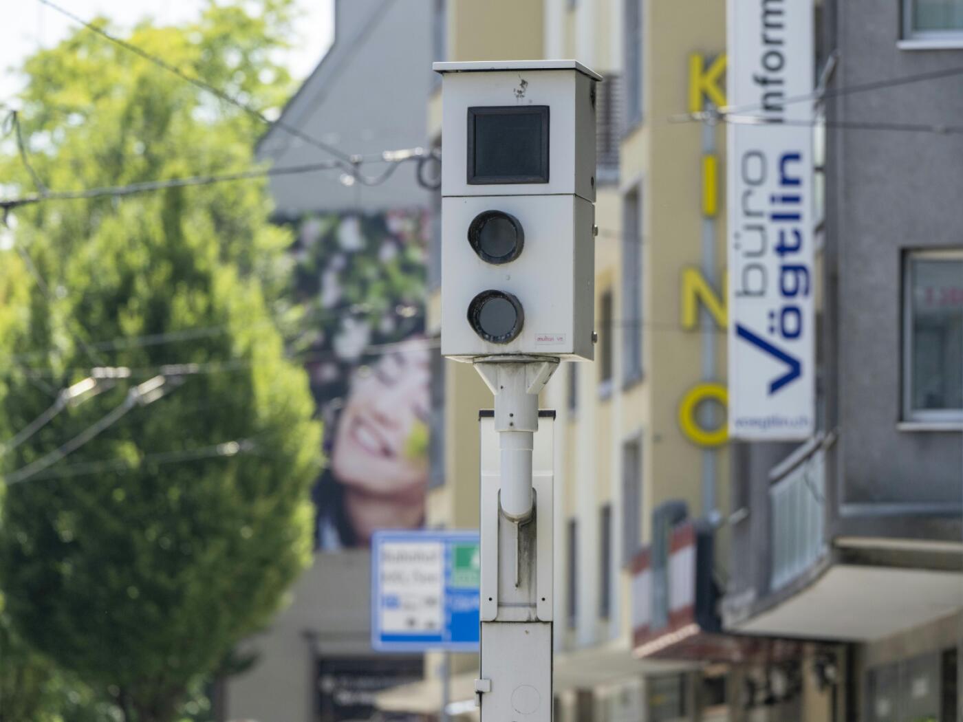 The people of Aargau want to make it more difficult to set up speed cameras