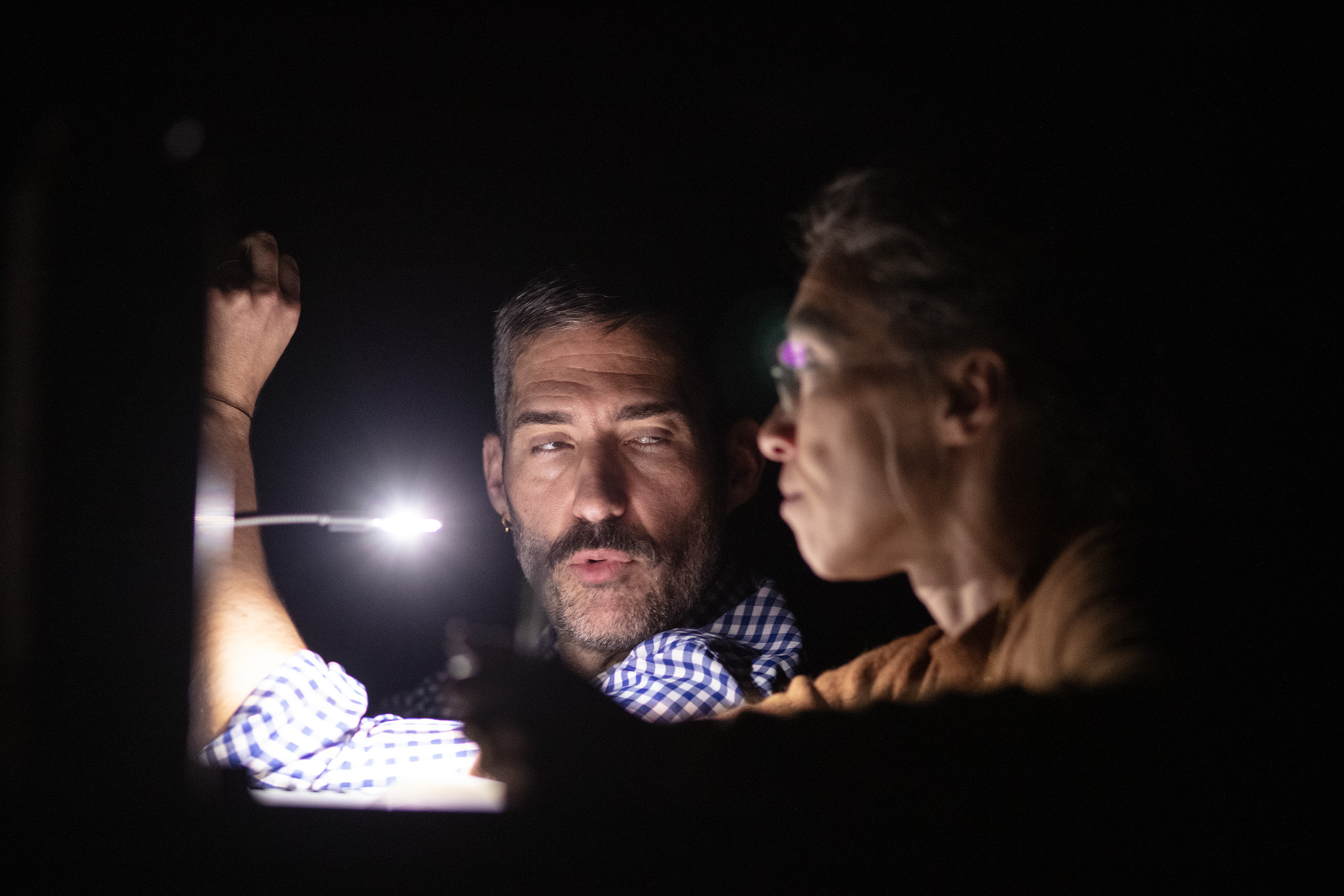 Stéphane Ghislain with assistant director