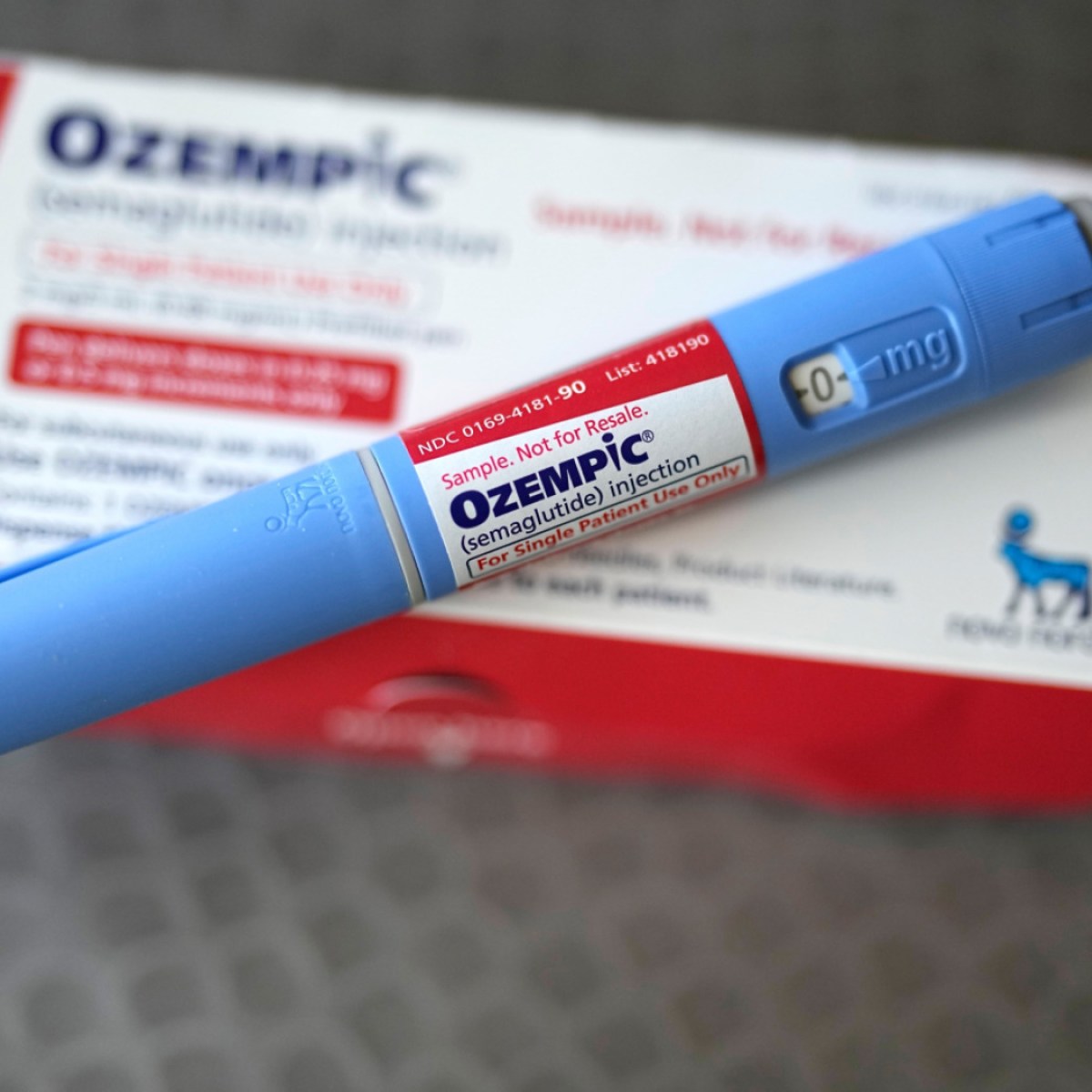 semaglutide effetti a lungo termine 🚨Semaglutide (Ozempic, Wegovy) e Liraglutide (Saxenda, Victoza) non sono farmaci miracolosi che fanno dimagrire senza alcun effetto collaterale. 🗓️Un recente studio su 150.000 pazienti ha scoperto che i farmaci GLP-1 possono rendere Sospendere Wegovy e i farmaci