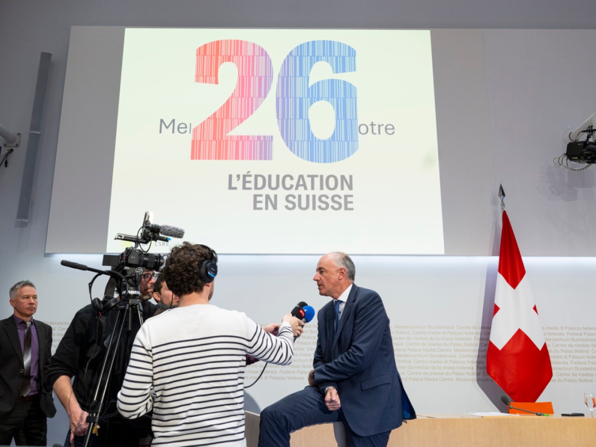 Switzerland continues to miss secondary education target Switzerland continues to miss secondary education target