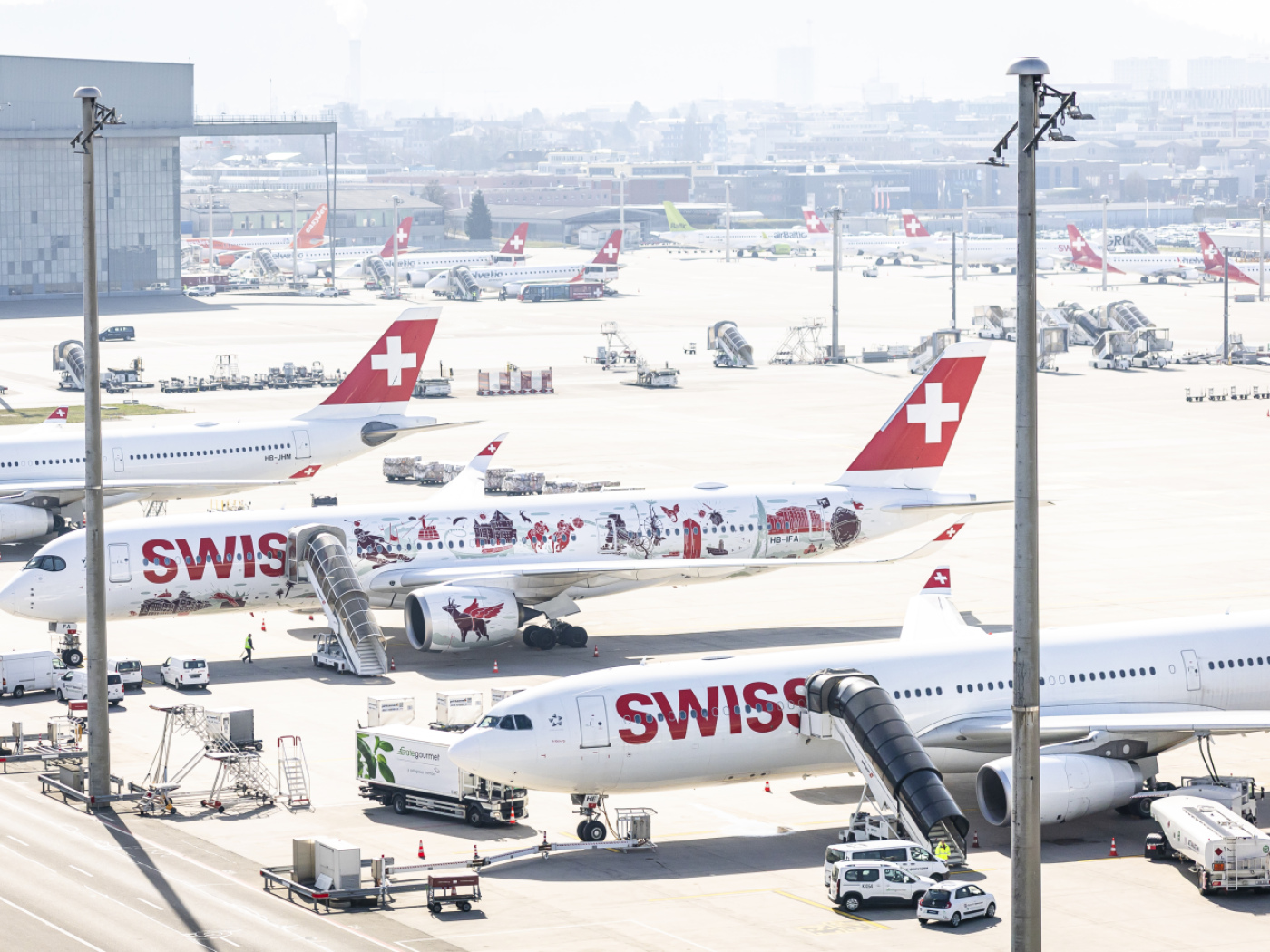 Swiss offers up to CHF 15,000 for voluntary departure