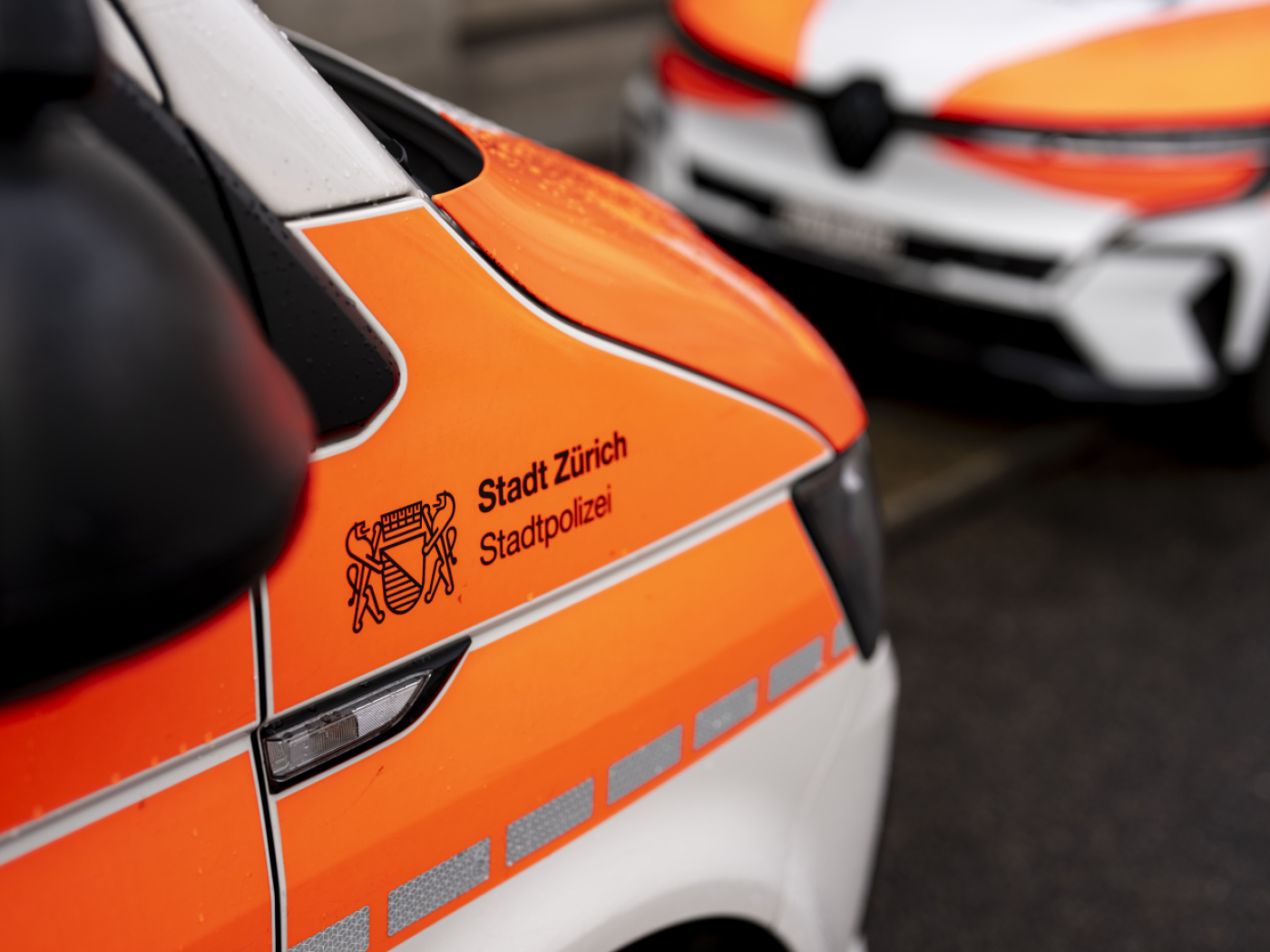 ZH: riciclaggio e truffe sentimentali per milioni chf, 10 arresti