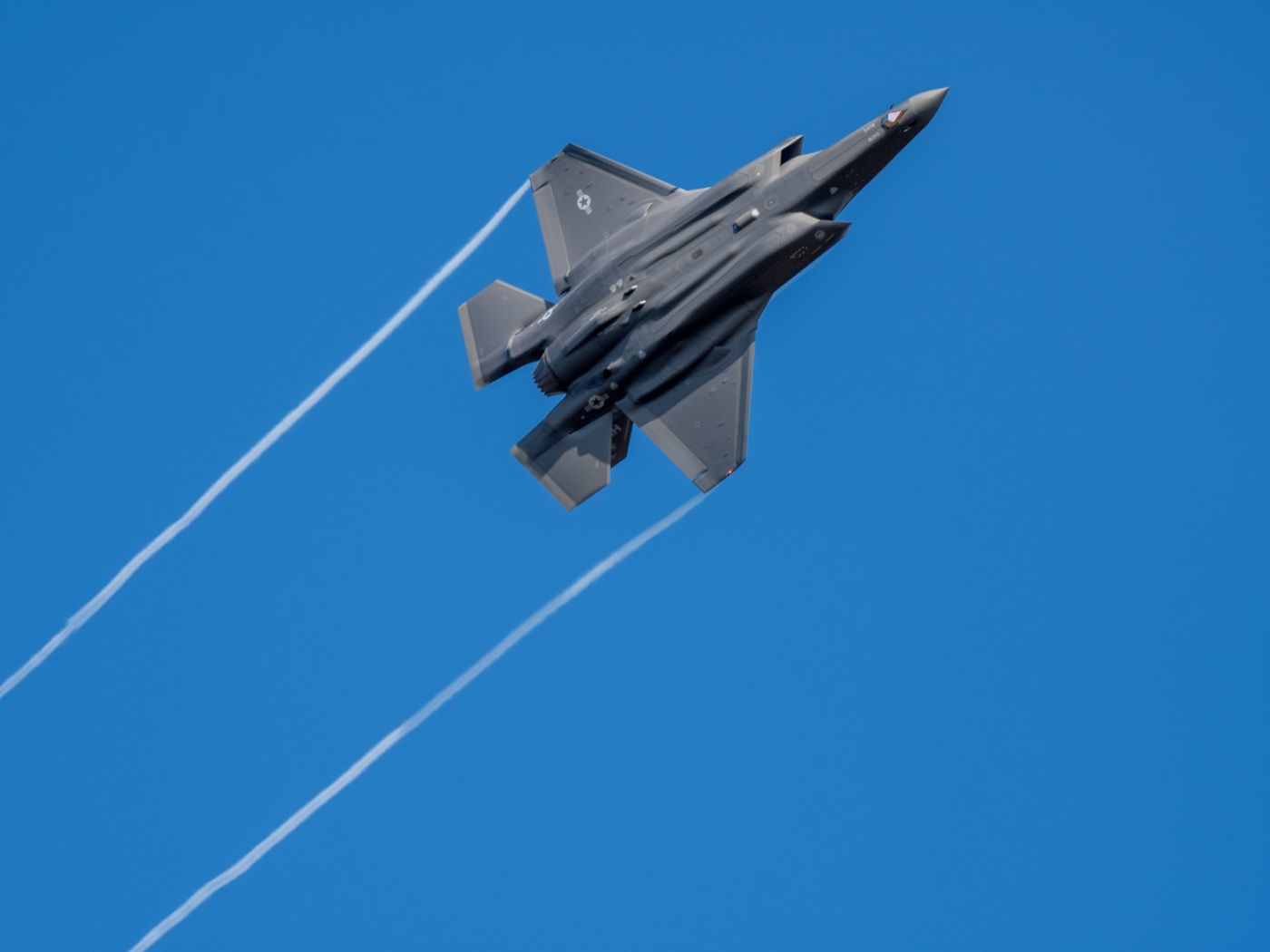 Popular initiative to stop the purchase of fighter jets at the ballot box