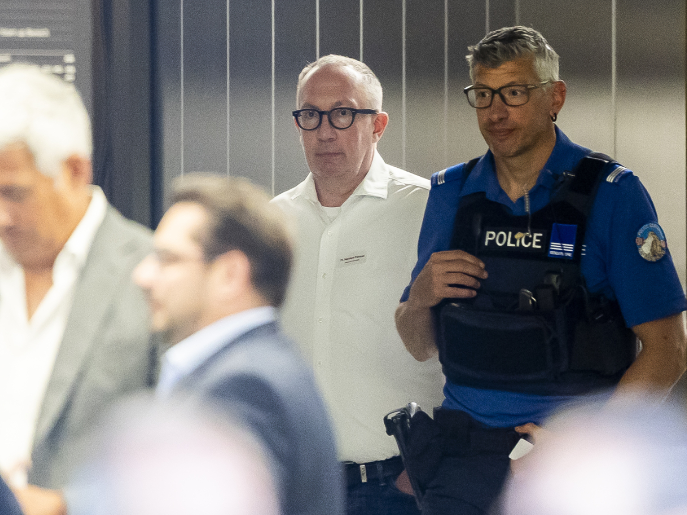 The municipality aligns itself with the position of its chairman Nicolas Féraud