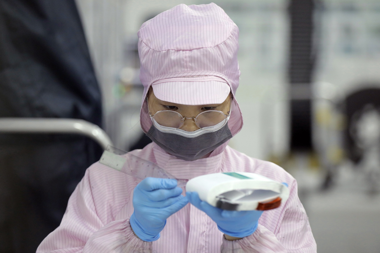 中国在量子技术、高性能计算、无人机等领域已取得显著领先地位。