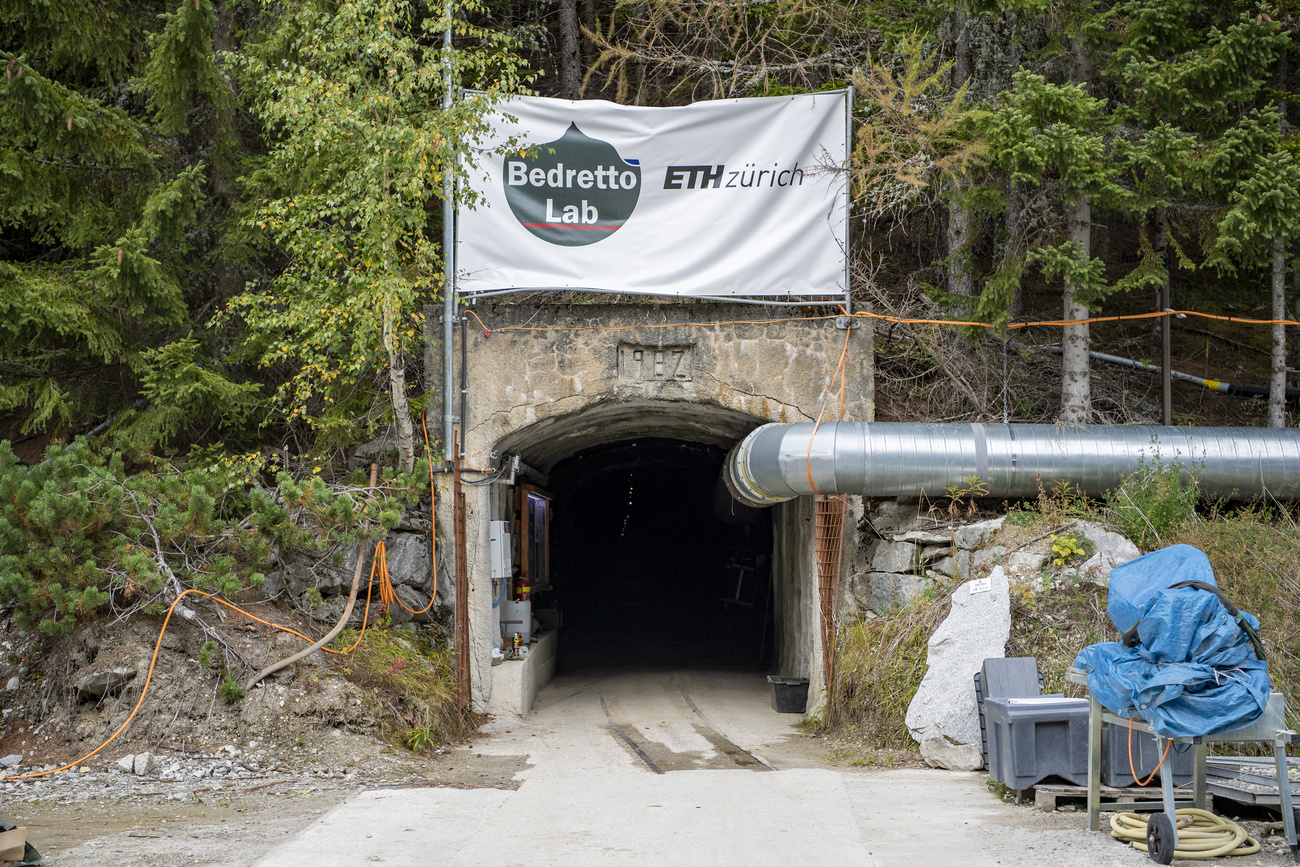 entrata di una galleria