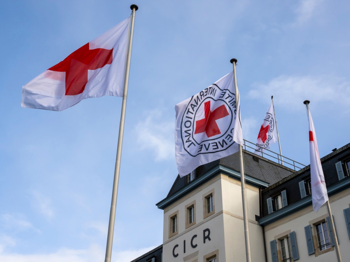 ICRC delivers humanitarian aid to Iran ICRC delivers humanitarian aid to Iran