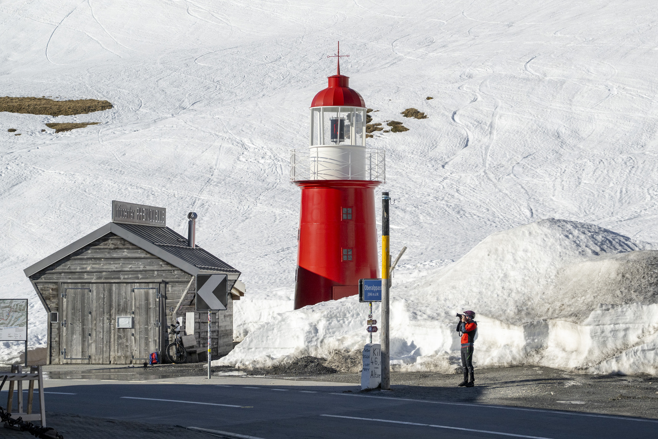 faro sull'oberalppass