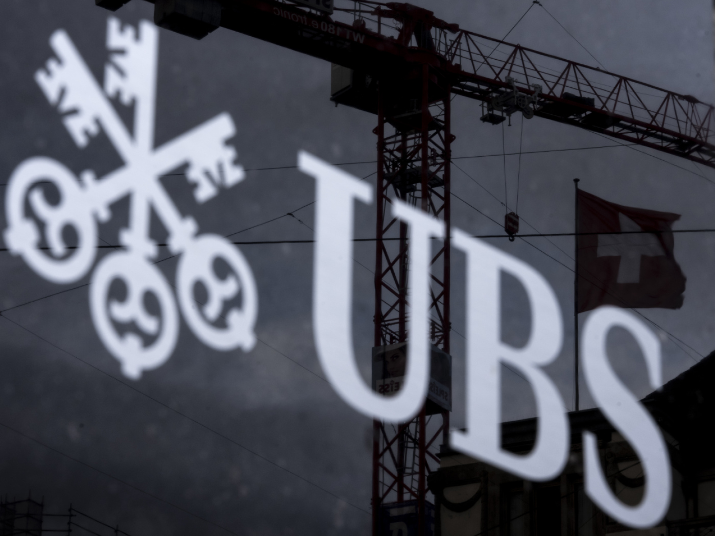 UBS fails with liability limitation for Nazi accounts