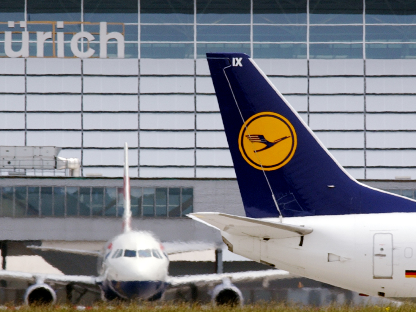 Further cancellations due to Lufthansa strike on Monday and Tuesday